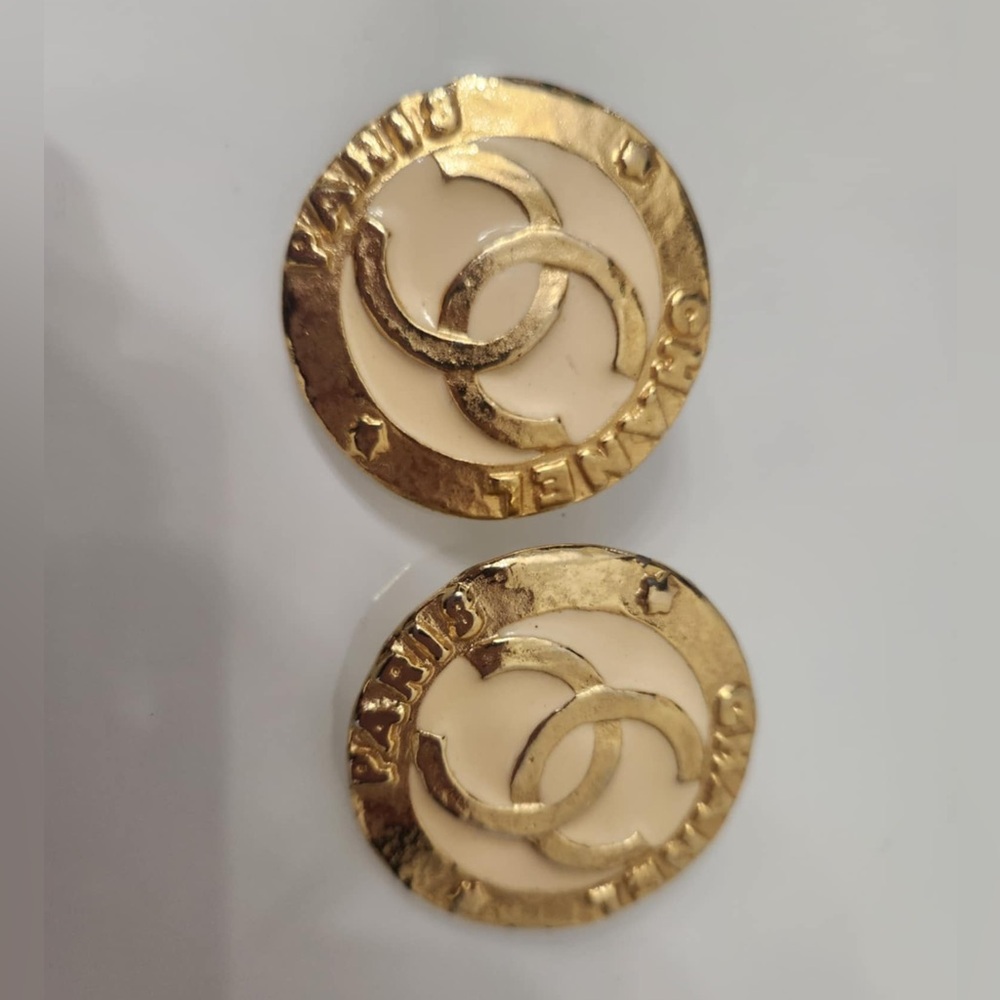 CHANEL Gold and Cream Vintage Earrings